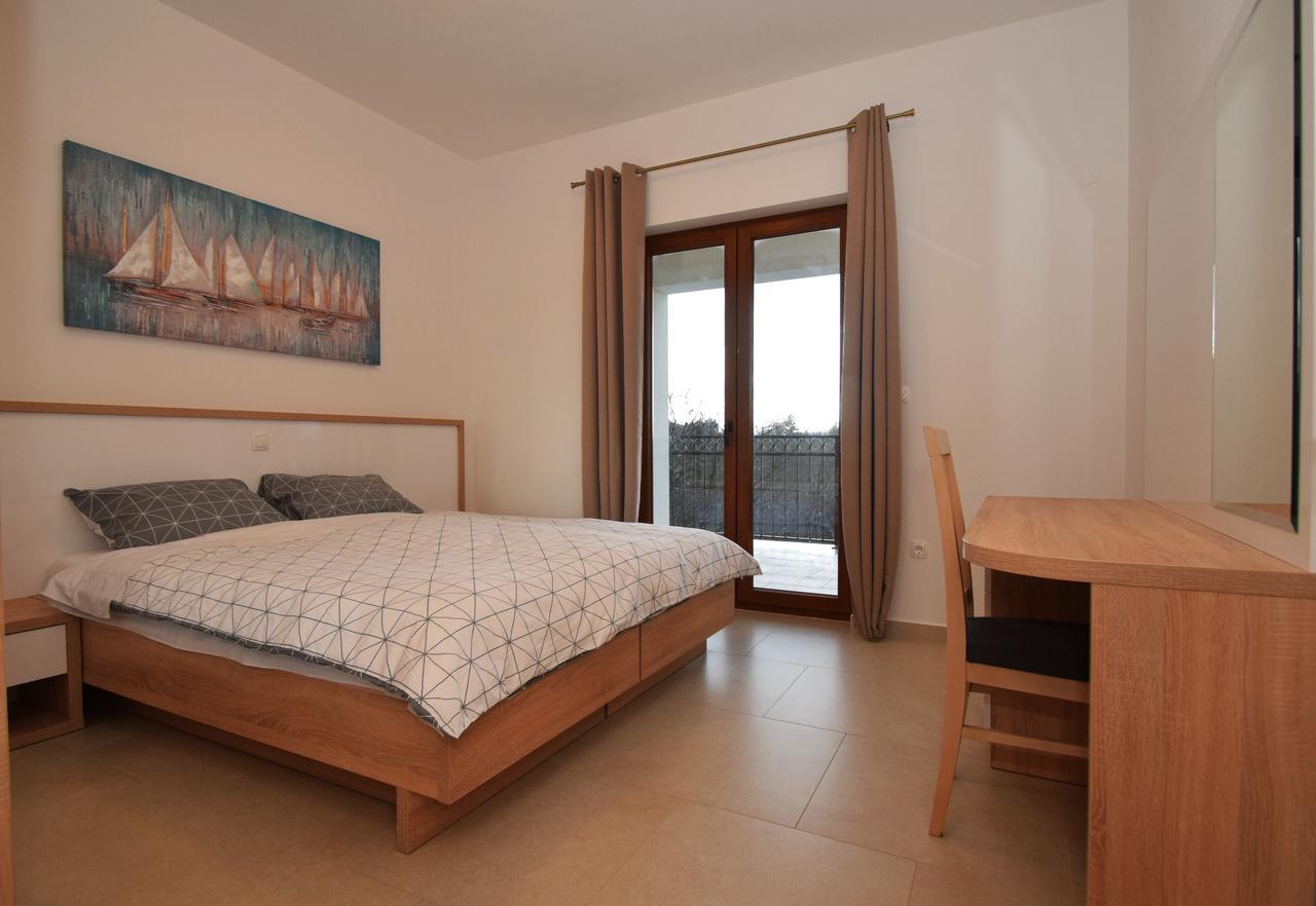 Apartments Paklenica Starigrad Paklenica Bagian luar foto