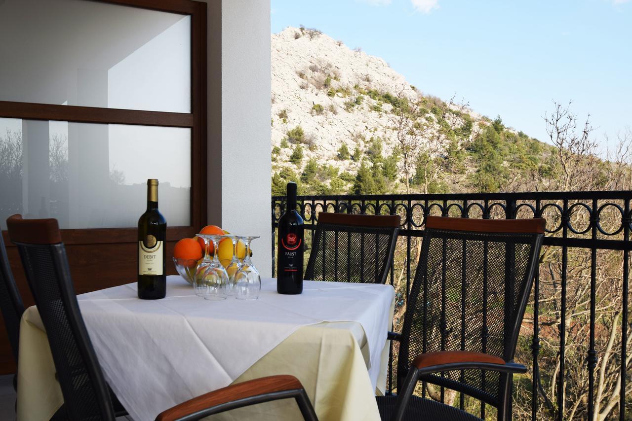 Apartments Paklenica Starigrad Paklenica Bagian luar foto