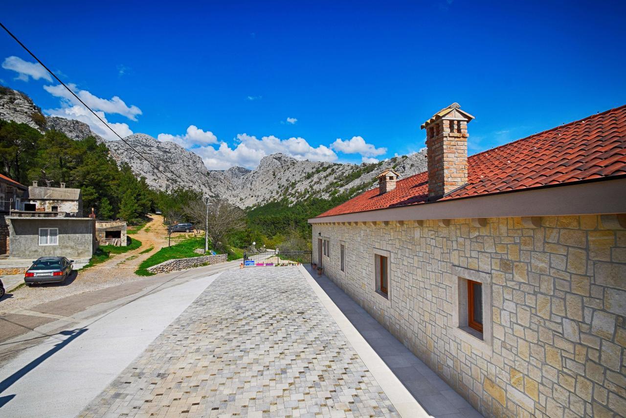 Apartments Paklenica Starigrad Paklenica Bagian luar foto