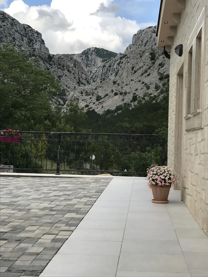 Apartments Paklenica Starigrad Paklenica Bagian luar foto